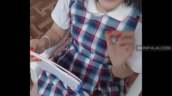 morrita colegiala aceota tener sexo con el profesor de quimica