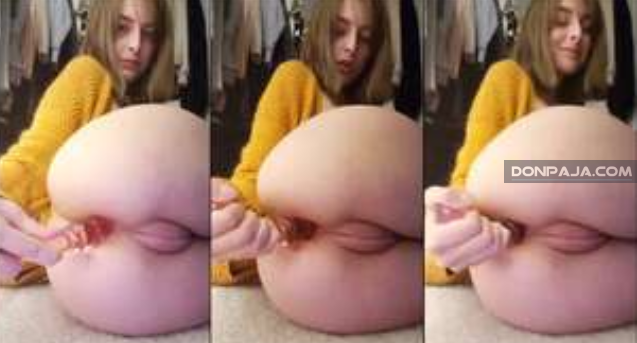 aun con su carita de inocente mira lo que esta jovencita se mete en el culo