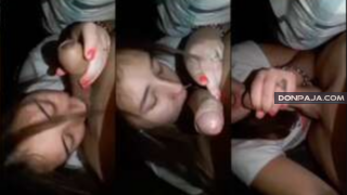 me meti al cuarto de mi prima y le dije que la chupara y ella acepto