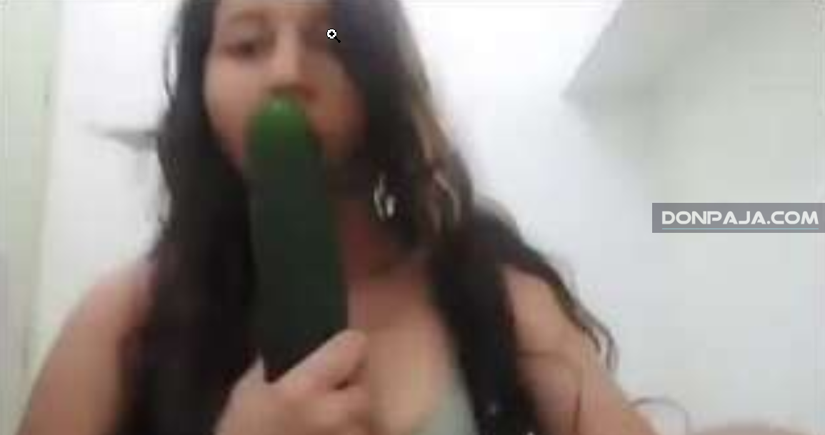 saliendo de la prepa esta colegiala se mete un pepno en la panocha