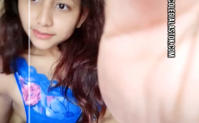 chibola enamorada se graba cogiendo con el novio como una piruja