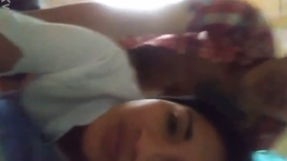 que ricas nalgas tiene la morrita colegiala que le encanta coger de perrito