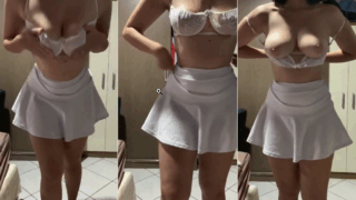 la jovencita se quita los calzones y que tremendo culazo de infarto tiene