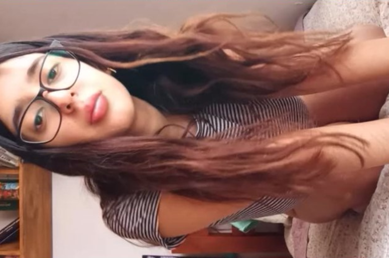 chibola peruana se desviste completita y ufff que culazo y tetas de infarto tiene