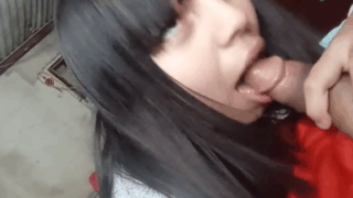 colegiala mexicana es convencida por uno de sus compañeros para que se la chupe