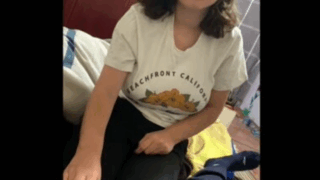 la morrita colegiala chichona se le monta al novio para que la coja