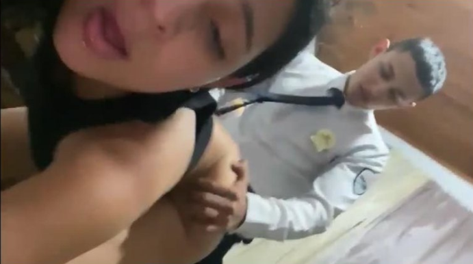 El video escandalo de la maestra colombiana que obligaba a sus alumnos a cogerla