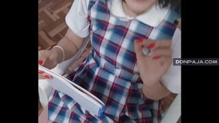 morrita colegiala aceota tener sexo con el profesor de quimica