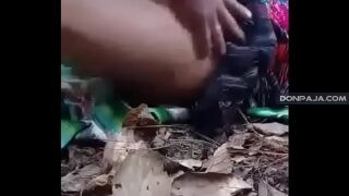 cogiendo a noviesita putipobre en el monte