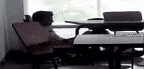 graban a alumnos de prepa cogiendo dentro del salon de clases