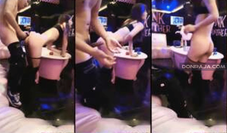 contrata a joven prostituta y la coge en la mesa del antro