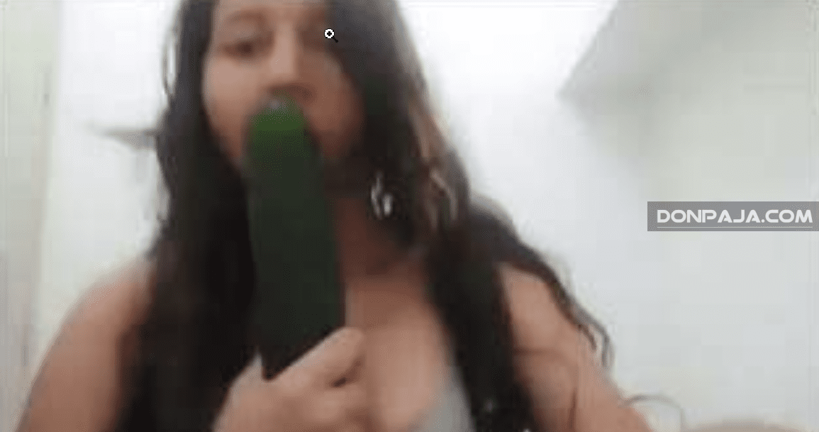 saliendo de la prepa esta colegiala se mete un pepno en la panocha