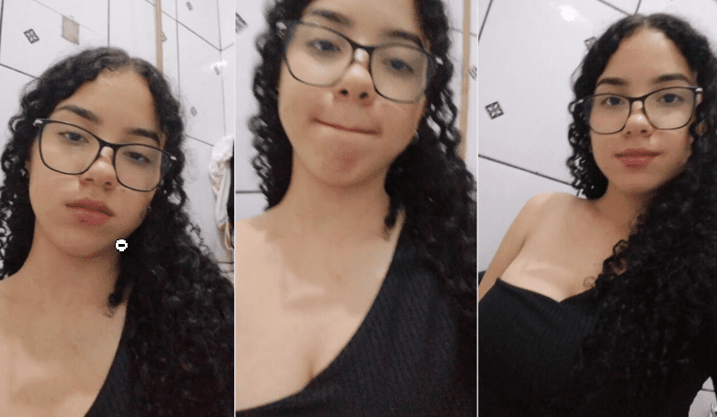 colegiala provocativa se comienza a tocar para calenturar a sus compañeros