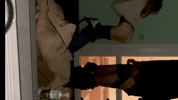 cogiendo a una morrita flaquita en su habitacion